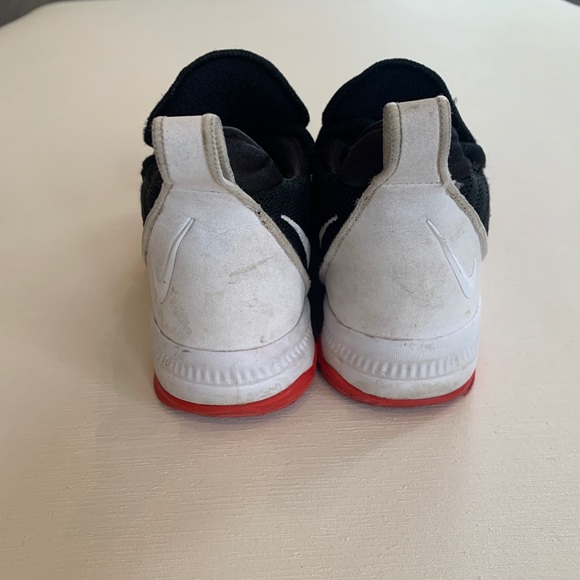 Kids Nike Lebron’s (size US 12) - Picture 3 of 9